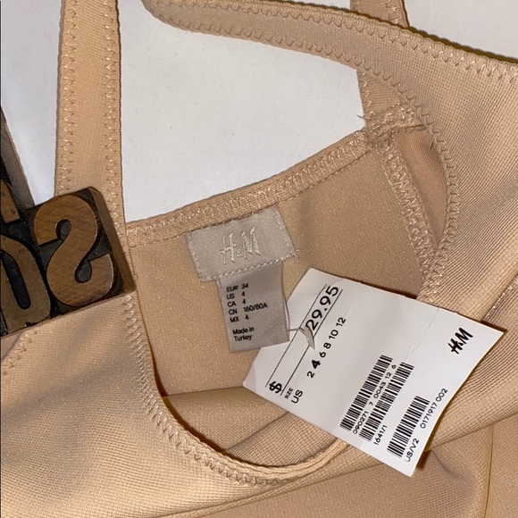 🆕H&M Shaper in Nude - Picture 2 of 8